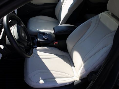 Used 2021 Ford Mustang Mach-E Premium image 13