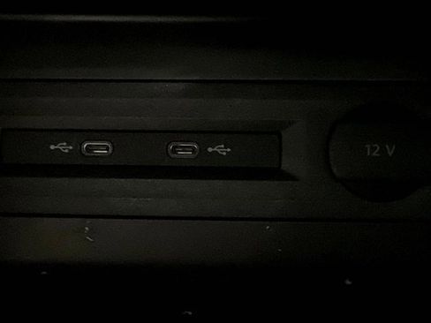 Used 2021 Volkswagen Atlas SEL Premium image 34