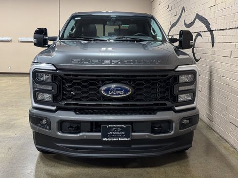 Used 2024 Ford F350 Lariat w/ Lariat Ultimate Package image 10