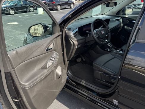 Used 2024 Buick Encore GX Sport Touring FWD image 13