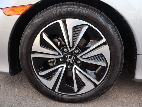 Used 2017 Honda Civic EX-T image 42