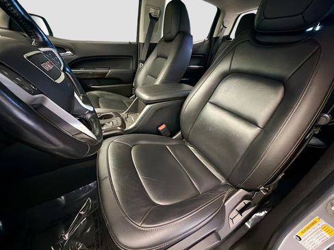 Used 2019 GMC Canyon SLT w/ Trailering Package image 11