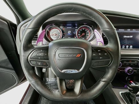 Used 2022 Dodge Charger R/T w/ Performance Handling Group image 11