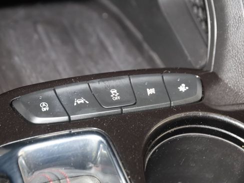 Used 2023 Chevrolet TrailBlazer RS w/ Convenience Package image 27