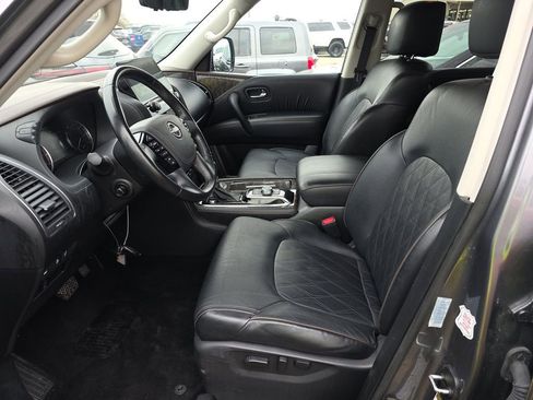 Used 2023 Nissan Armada Platinum w/ Captain's Chairs Package image 4