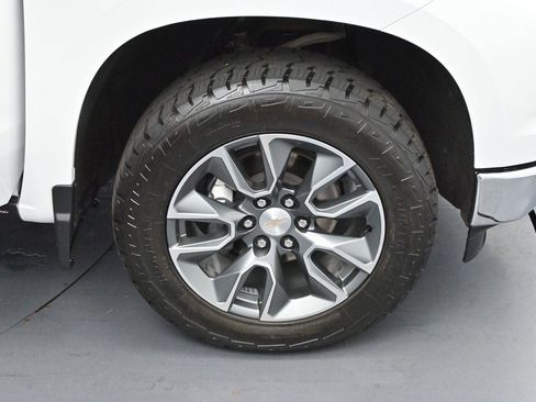 Used 2025 Chevrolet Silverado 1500 LT w/ All Star Edition Plus AWD/4WD image 34