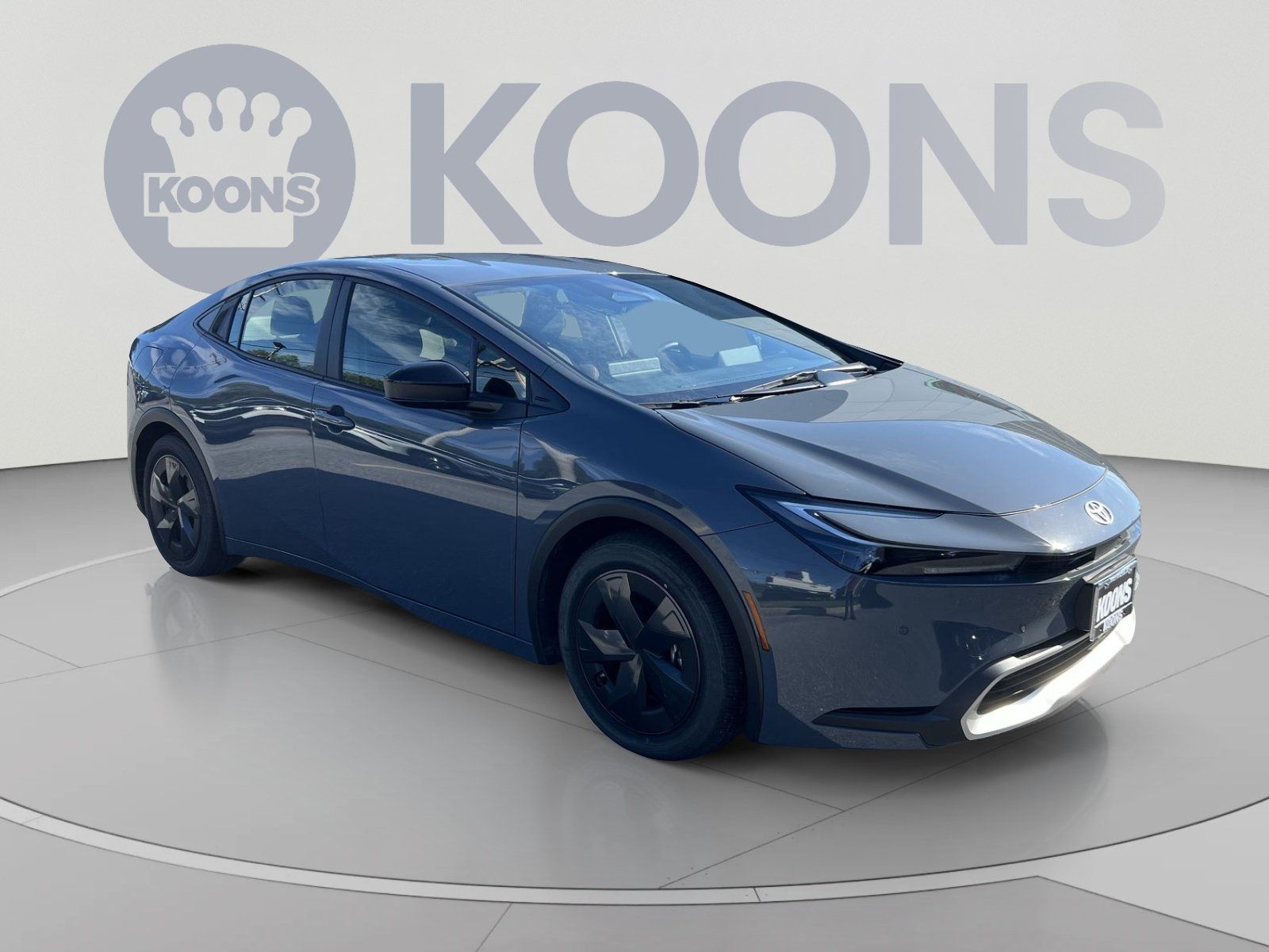 Used 2025 Toyota Prius Plug-In Hybrid FWD image 10