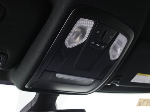 Used 2022 RAM 2500 Big Horn w/ Night Edition AWD/4WD image 55