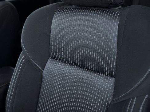 Used 2025 Mitsubishi Outlander ES image 35