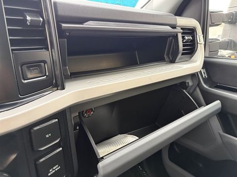 Used 2026 Ford F250 XLT AWD/4WD image 31
