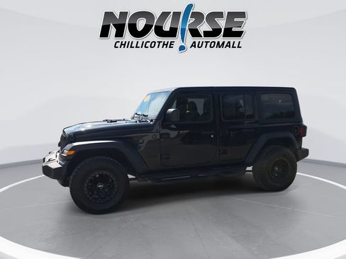 Used 2024 Jeep Wrangler Unlimited Sport AWD/4WD image 7