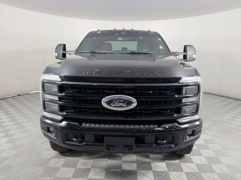 Used 2023 Ford F350 XLT w/ Camper Package AWD/4WD image 2