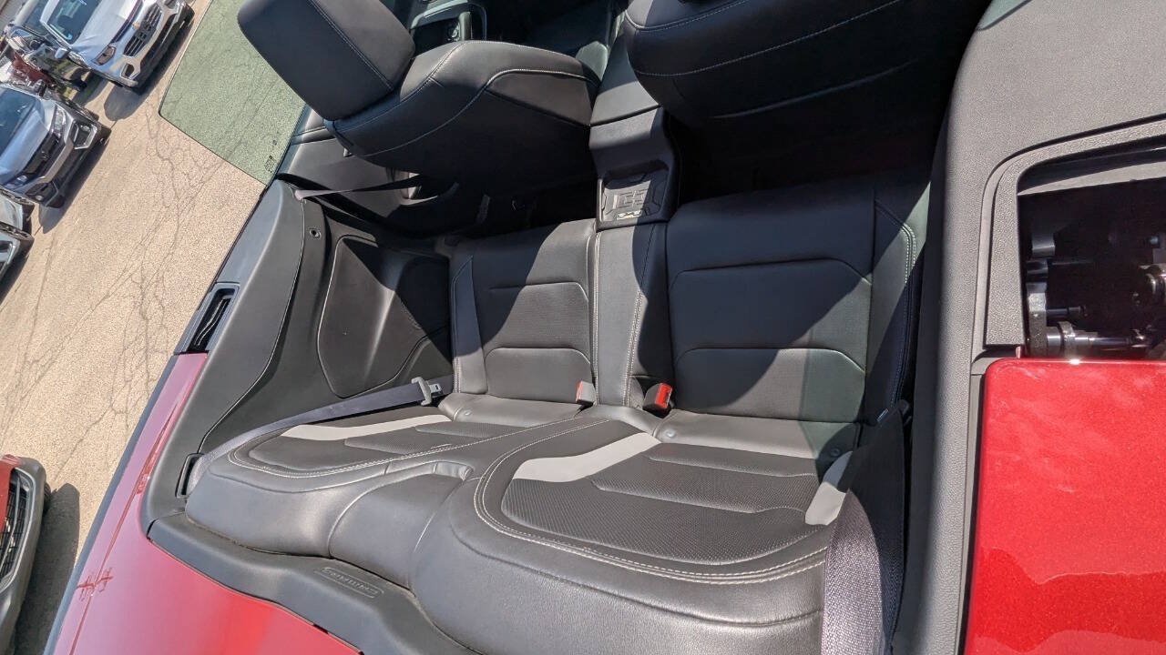Used 2017 Chevrolet Camaro LT RWD image 23