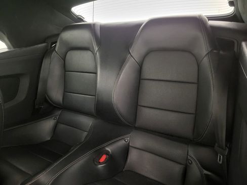 Used 2022 Ford Mustang Premium RWD image 35