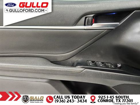 Used 2018 Toyota Camry XSE image 20