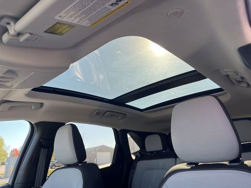 Used 2024 Ford Escape Active w/ Tech Pack #2 image 13