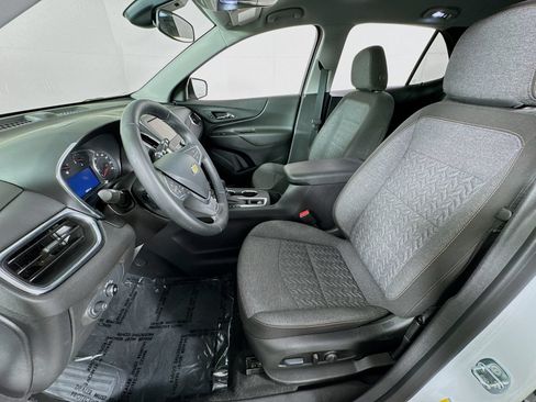 Used 2023 Chevrolet Equinox LT AWD/4WD image 12