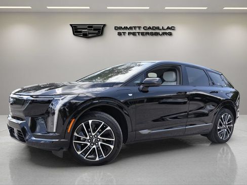 Used 2025 Cadillac Optiq Sport 1 AWD/4WD image 1