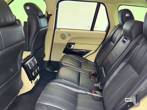 Used 2016 Land Rover Range Rover HSE image 23