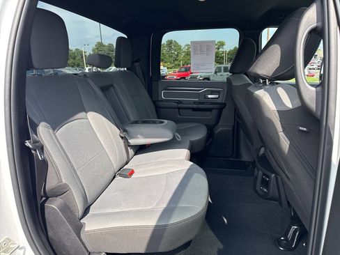 Used 2023 RAM 2500 Big Horn w/ Level 1 Equipment Group image 18