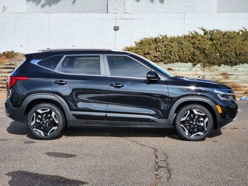 Used 2024 Kia Seltos SX image 2