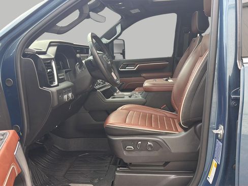 Used 2026 GMC Sierra 3500 Denali Ultimate AWD/4WD image 25