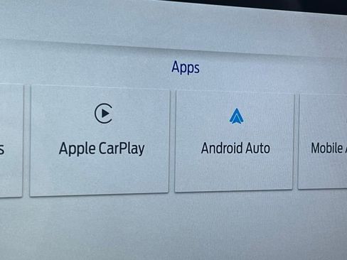 New 2024 Ford Escape SE w/ PHEV Premium Package image 24