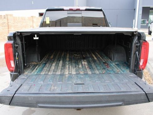 Used 2021 GMC Sierra 1500 AT4 w/ AT4 Premium Package image 30