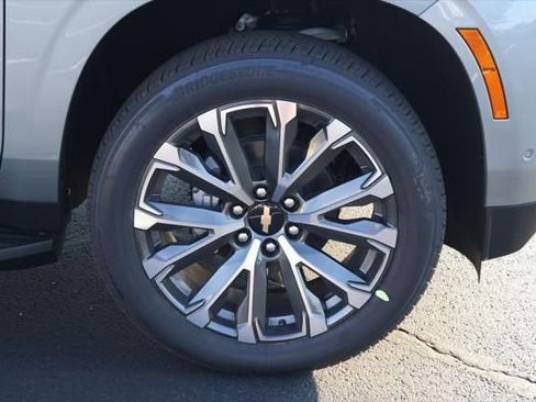 New 2026 Chevrolet Tahoe High Country w/ Sun And Tow Package image 11