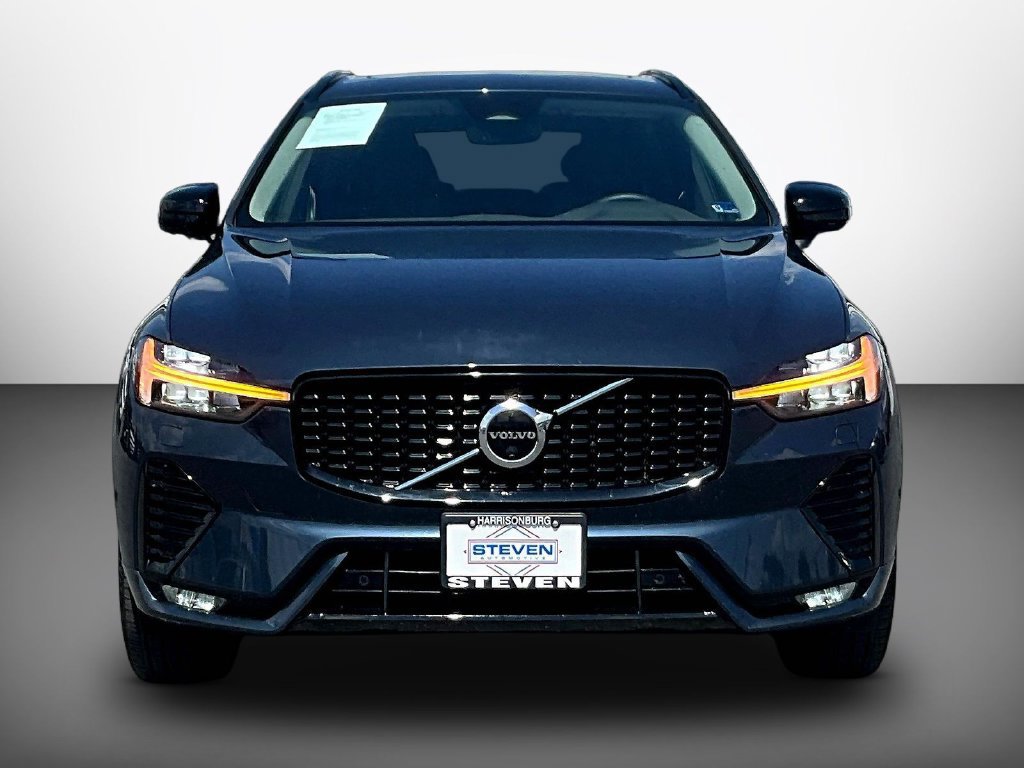 Used 2025 Volvo XC60 B5 Plus w/ Protection Package Premier AWD/4WD image 2