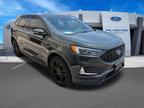 Certified 2024 Ford Edge ST w/ Equipment Group 401A AWD/4WD image 9