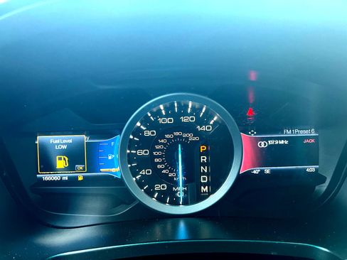 Used 2014 Ford Explorer Limited image 20