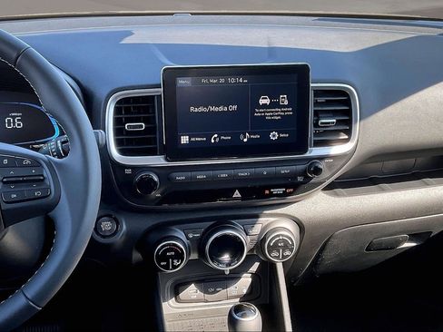 New 2026 Hyundai Venue SEL image 6