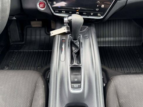 Used 2017 Honda HR-V EX image 27