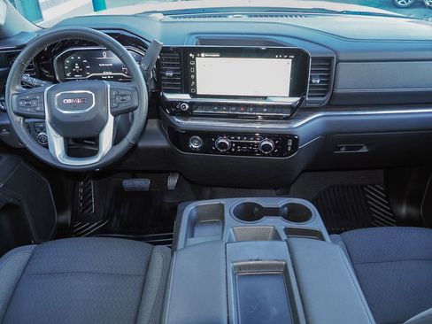 Certified 2023 GMC Sierra 1500 Elevation image 11