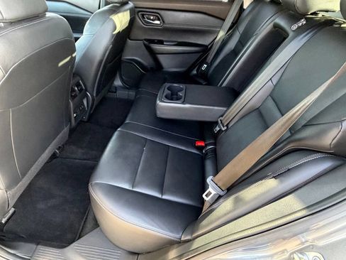 Certified 2023 Nissan Rogue SL w/ SL Premium Package FWD image 34