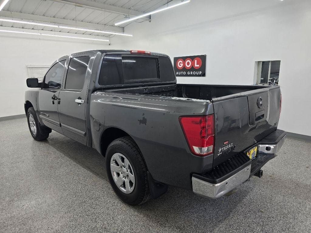 Used 2012 Nissan Titan SV RWD image 4
