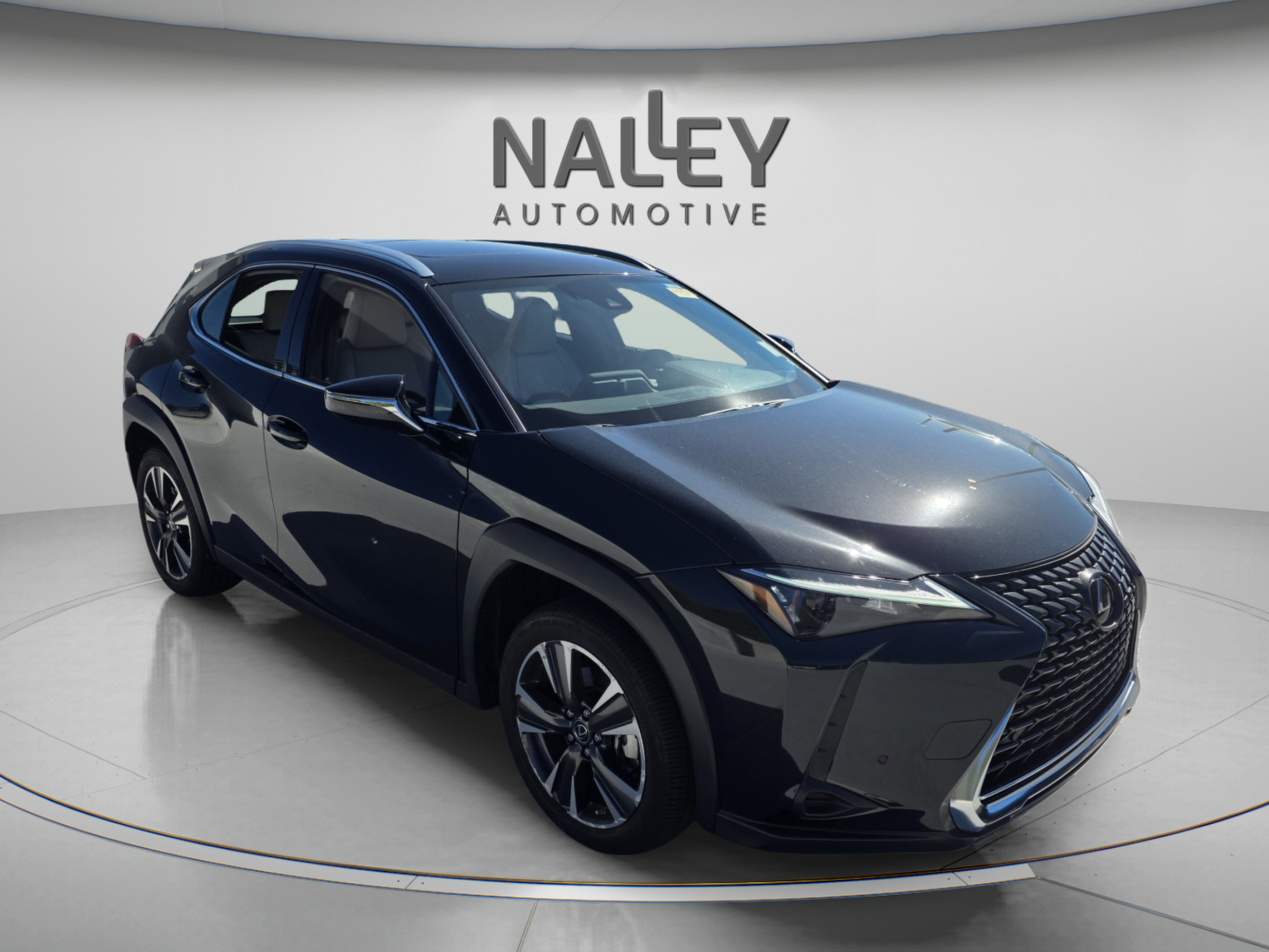 Used 2024 Lexus UX 250h FWD image 8