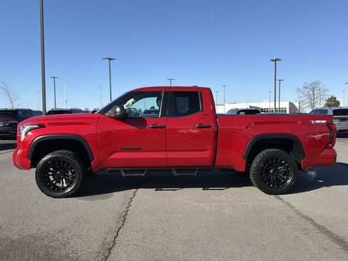 Used 2022 Toyota Tundra SR5 image 2