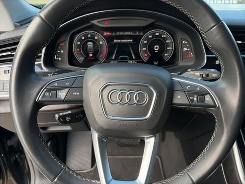 Used 2022 Audi Q8 Premium Plus AWD/4WD image 20