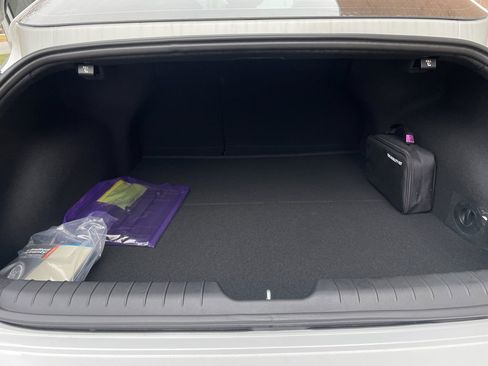 New 2025 Hyundai Ioniq 6 SE image 10