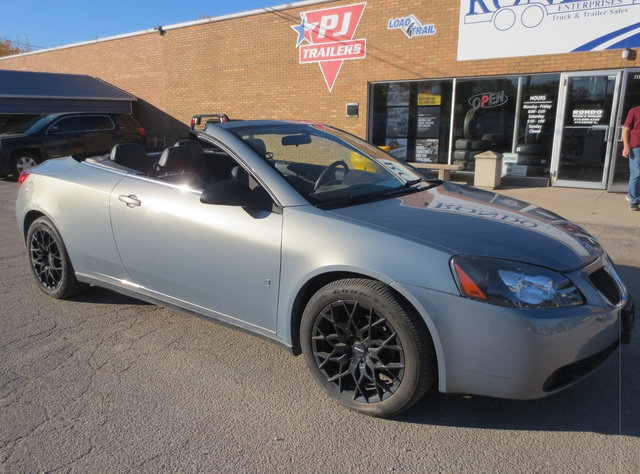 Used 2007 Pontiac G6 GT w/ Sport Package FWD image 9