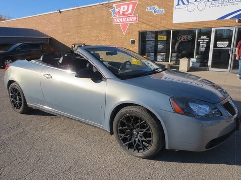 Used 2007 Pontiac G6 GT w/ Sport Package image 9