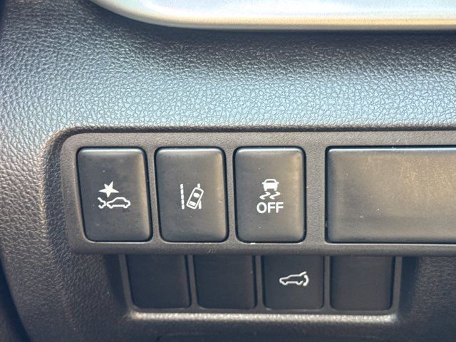 Used 2024 Mitsubishi Eclipse Cross AWD image 30