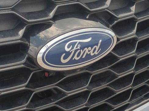Used 2025 Ford Explorer ST-Line AWD/4WD image 30