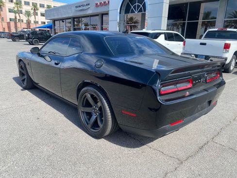 Used 2023 Dodge Challenger SRT Hellcat RWD image 8