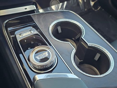 New 2026 Cadillac Lyriq Signature Sport w/ Nappa Leather Package image 32