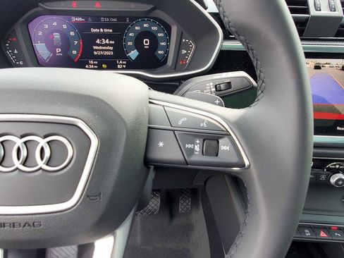 Certified 2024 Audi Q3 2.0T Premium w/ Convenience Package image 20