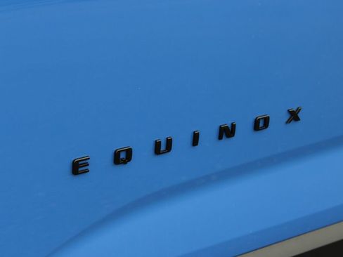 New 2026 Chevrolet Equinox RS w/ LPO, Floor Liner Package FWD image 19