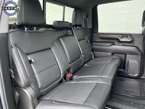 Used 2024 GMC Sierra 2500 Denali image 11